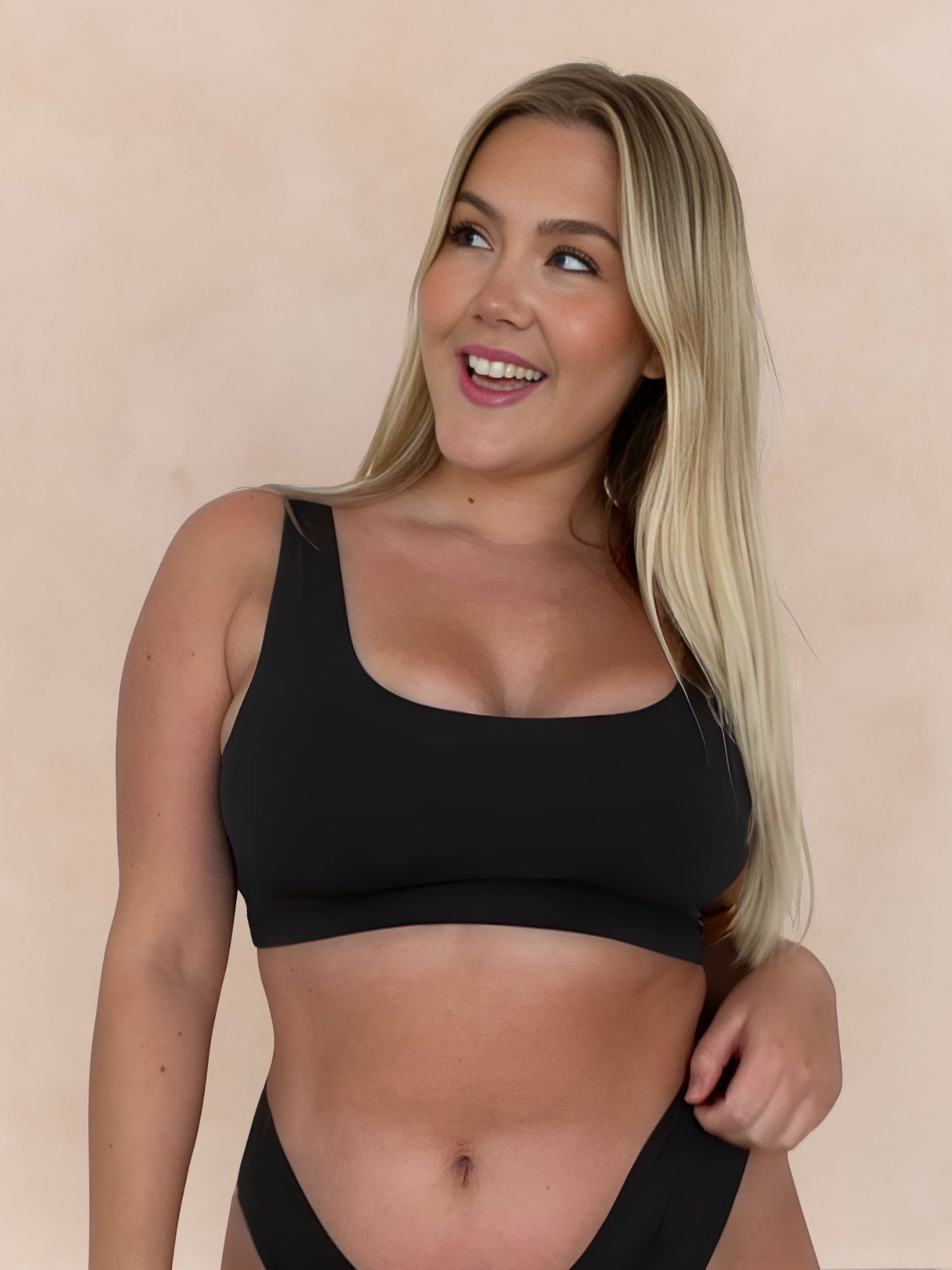 Comfort Crop β Black