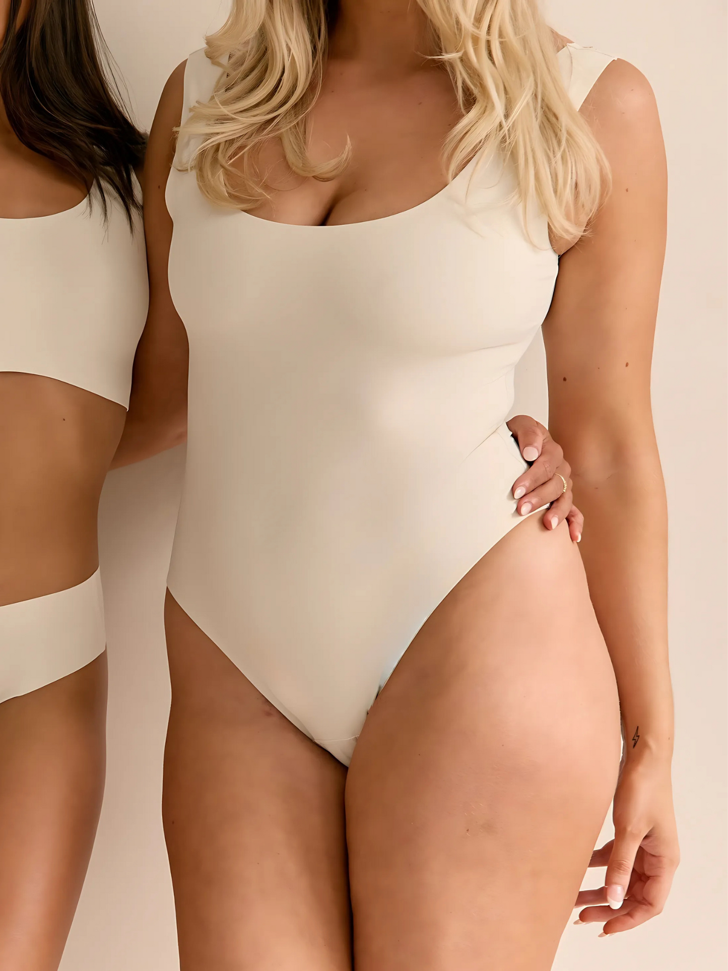 Seamless Bodysuit - Shell