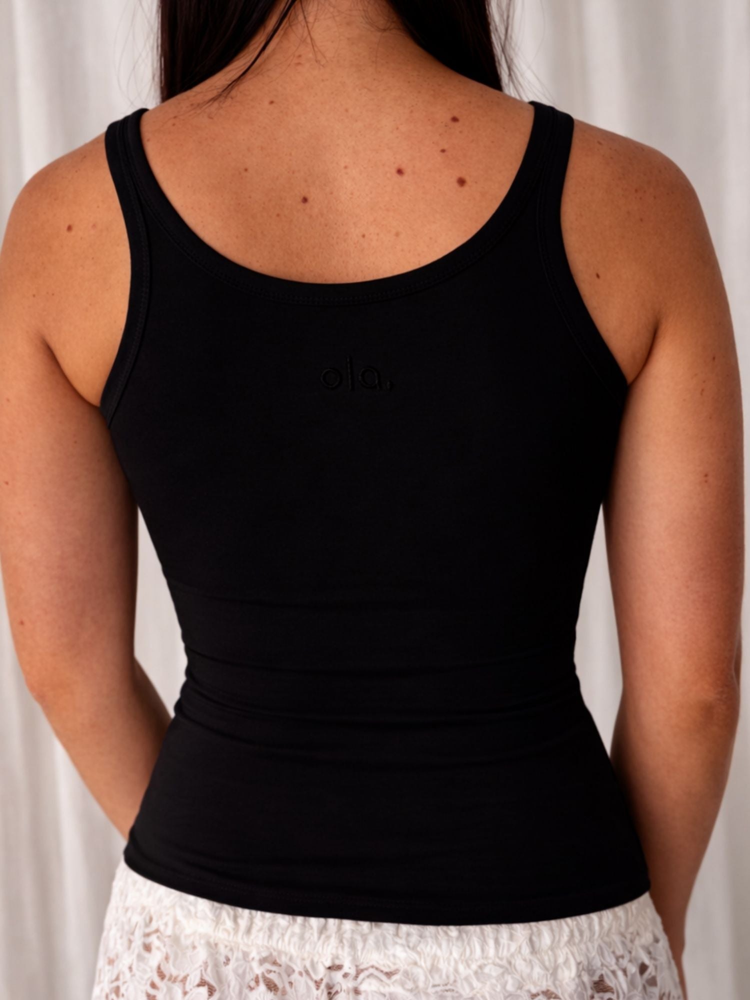 Black Sculpt Tank model full length front