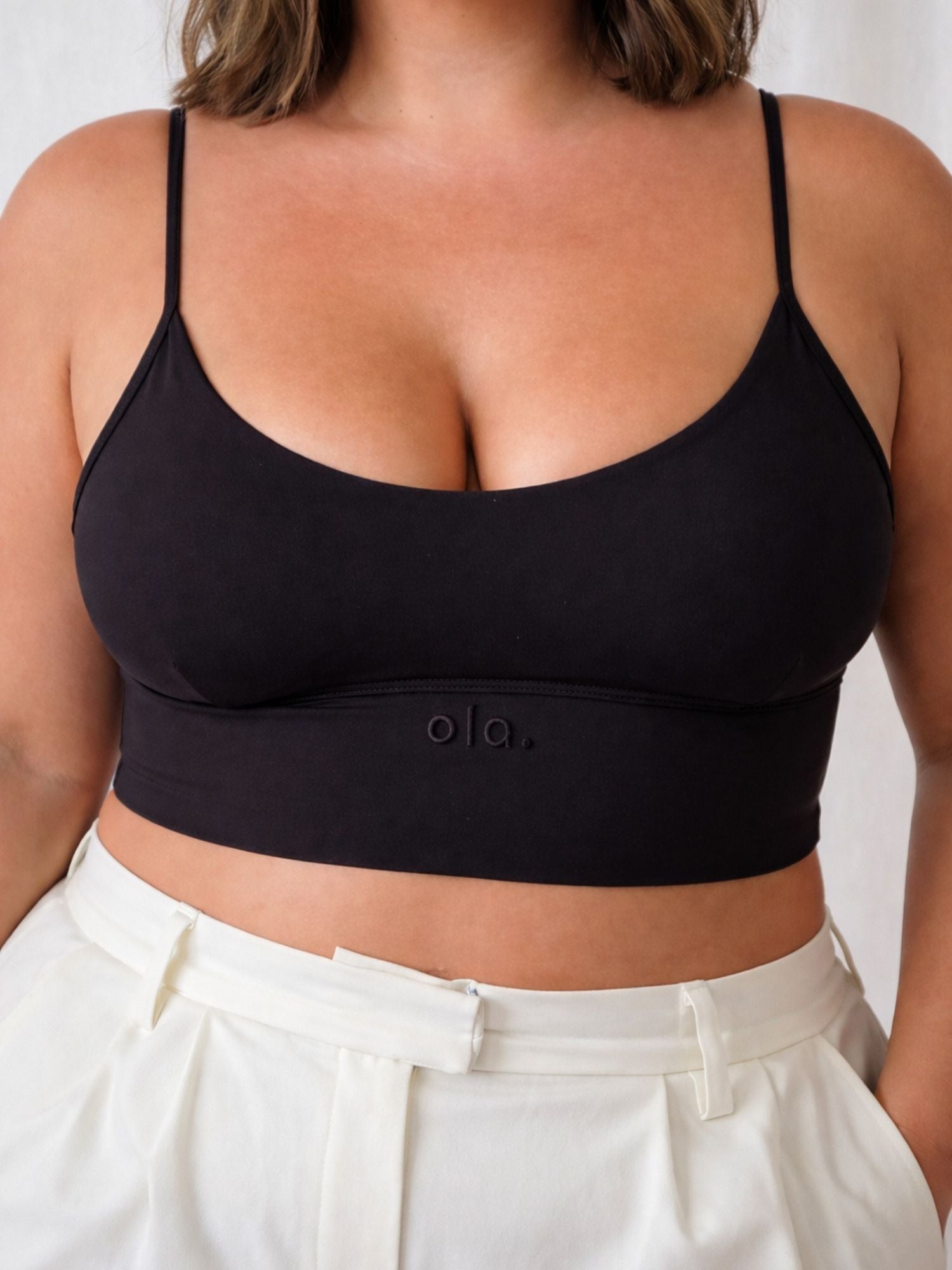Black Grace Crop model back view