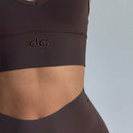 Hot Fudge V Crop model side view
