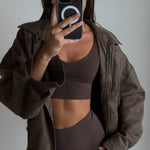 Hot Fudge V Crop model back view